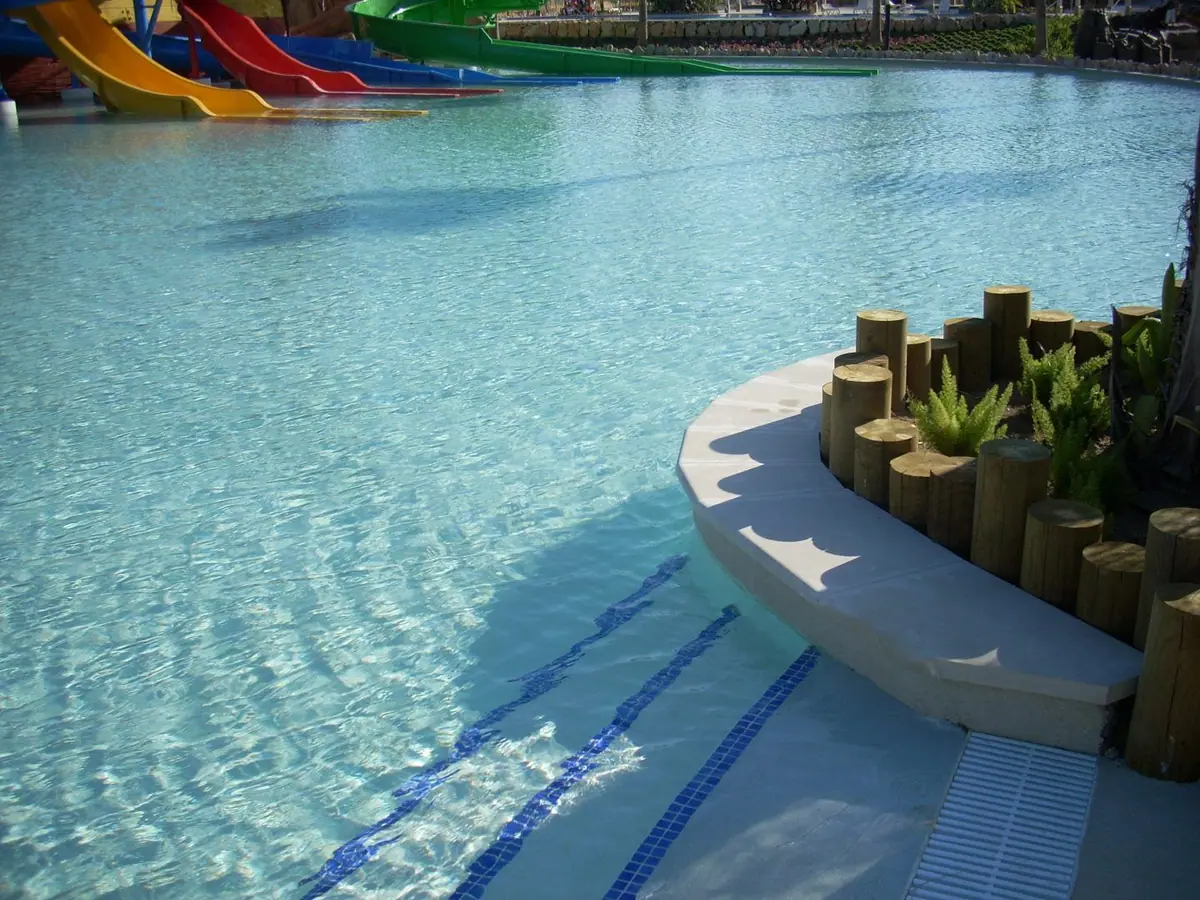 Shallow pool steps with a light Aqua Blue finish